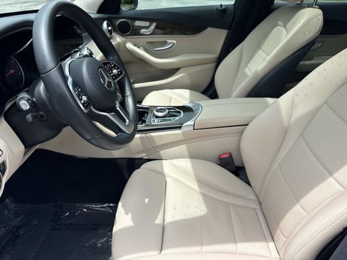 Used 2019 Mercedes-Benz C 300 Sedan image 15