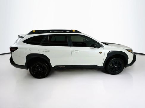 Used 2025 Subaru Outback Wilderness AWD/4WD image 9
