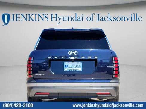 New 2026 Hyundai Palisade SEL Premium FWD image 4