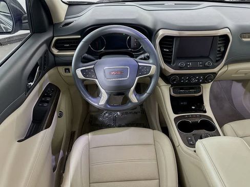 Used 2020 GMC Acadia Denali w/ Technology Package image 10