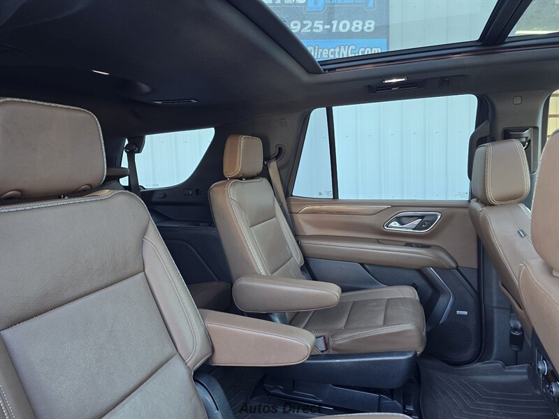 Used 2021 Chevrolet Tahoe High Country RWD image 28