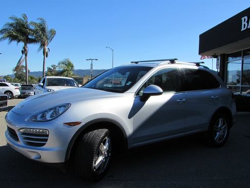 Used 2012 Porsche Cayenne AWD/4WD image 3
