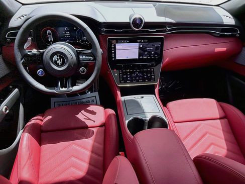 New 2026 Maserati Grecale Modena AWD/4WD image 17
