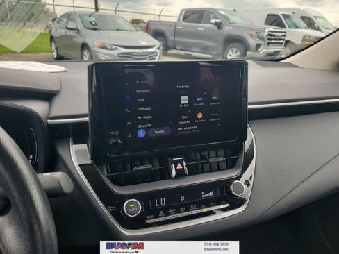 Used 2026 Toyota Corolla LE FWD image 22