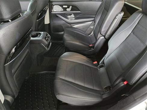 Used 2024 Mercedes-Benz GLS 580 GLS 580 image 15