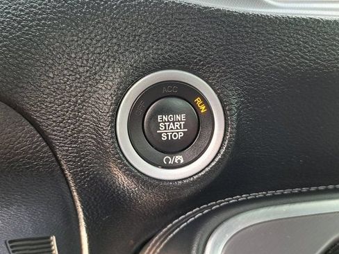 Used 2022 Dodge Challenger GT RWD image 14