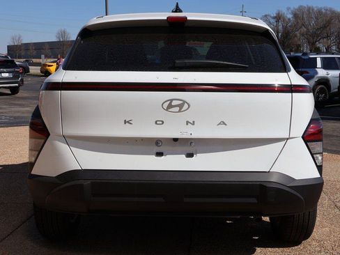 New 2026 Hyundai Kona SE FWD image 5
