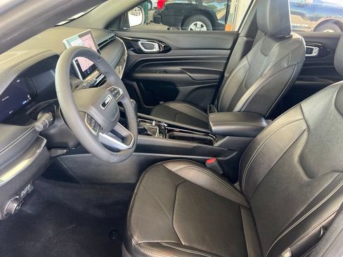 Used 2023 Jeep Compass High Altitude AWD/4WD image 4