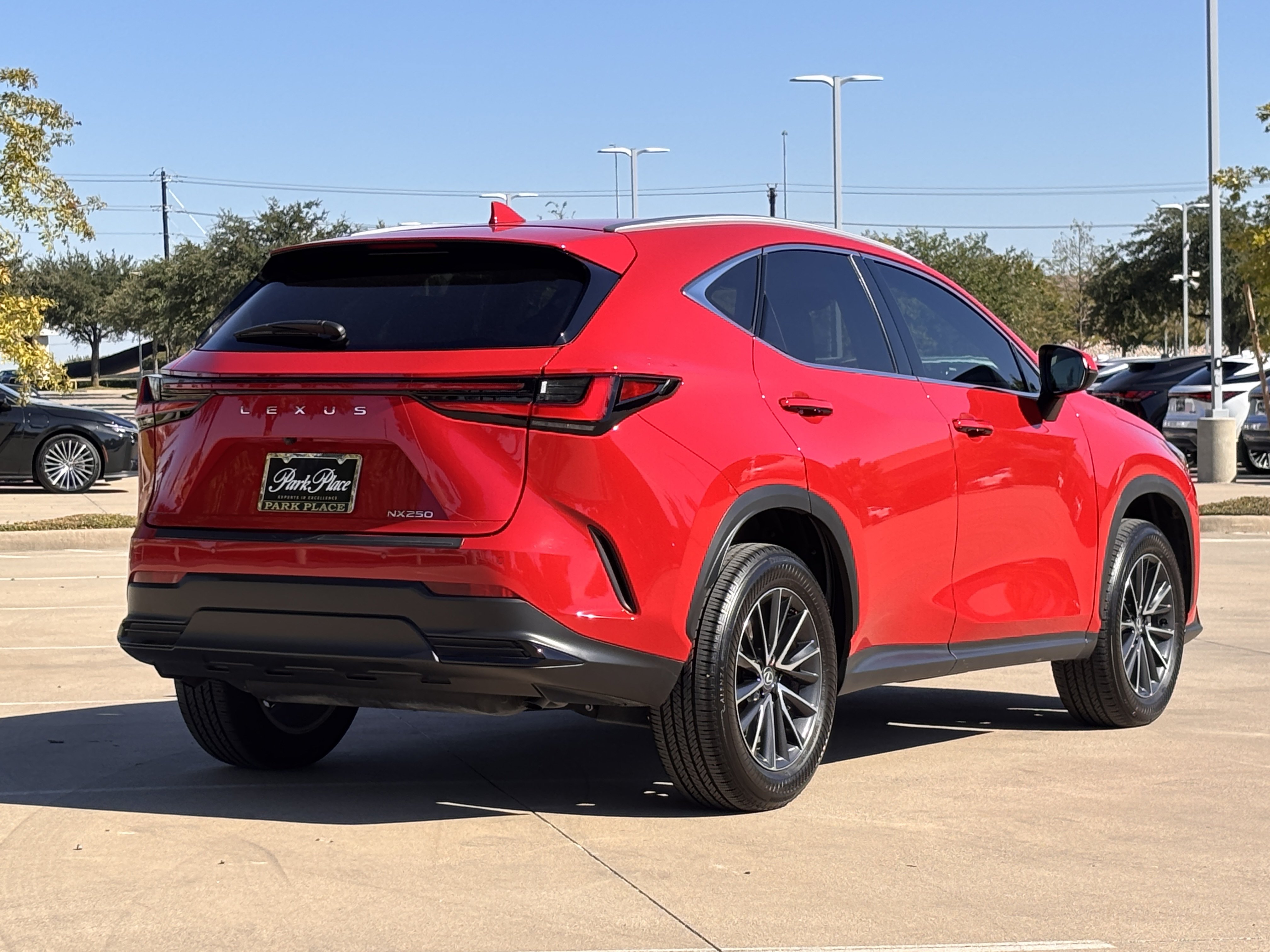Certified 2025 Lexus NX 250 FWD w/ Accessory Package (2T) image 5