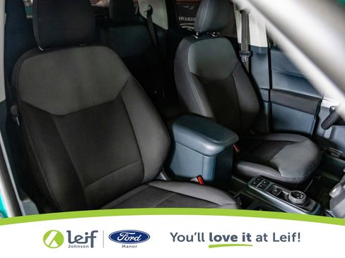 Used 2022 Ford Maverick XL image 31