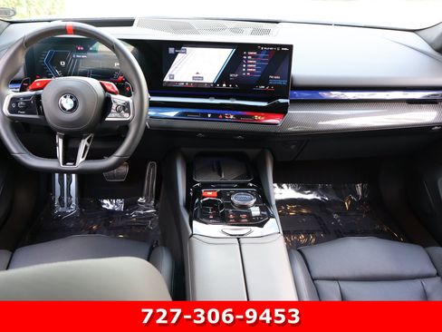 Used 2026 BMW M5 w/ Carbon Package AWD/4WD image 17
