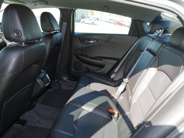 Used 2023 Chevrolet Malibu LT FWD image 25