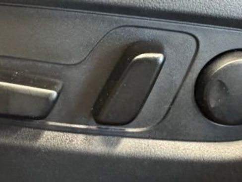 Used 2025 MAZDA CX-50 AWD 2.5 S w/ Preferred Package image 21