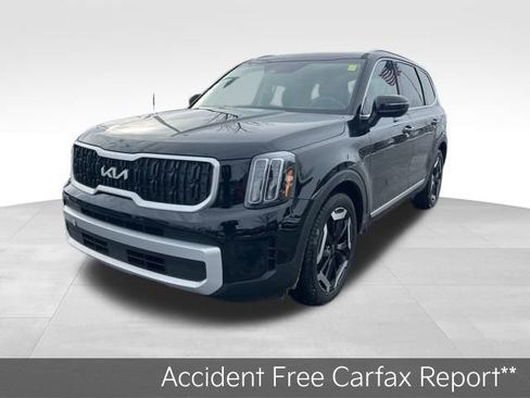 Certified 2025 Kia Telluride EX image 4