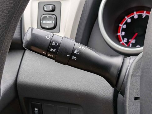 Used 2013 Toyota Matrix L w/ L Sport Pkg image 23