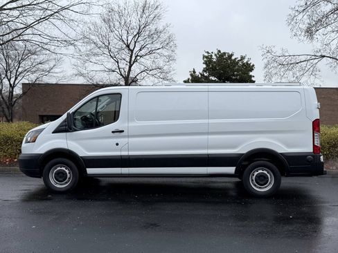 Used 2019 Ford Transit 250 148 Low Roof RWD image 5