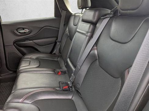 Used 2019 Jeep Cherokee Trailhawk w/ Comfort/Convenience Group image 26