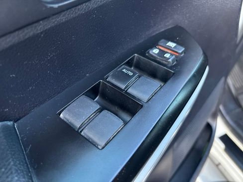 Used 2020 Toyota Tundra SR5 w/ TRD Off-Road Package image 17