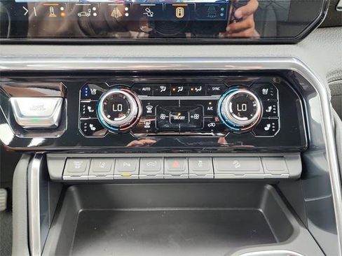 New 2026 GMC Sierra 2500 Denali w/ Denali Reserve Package image 26