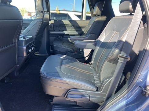 Certified 2022 Ford Expedition Platinum image 24