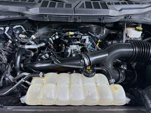 Used 2023 Ford F150 XLT w/ Equipment Group 302A High image 32