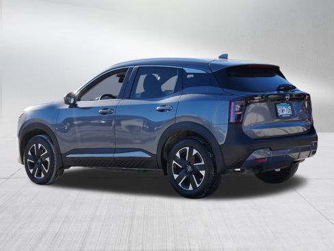 Certified 2025 Nissan Kicks SV w/ SV Premium Package image 5