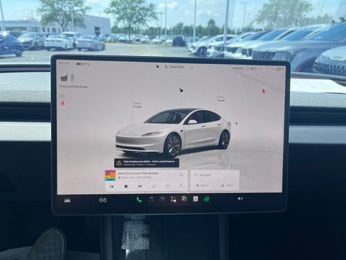 Used 2024 Tesla Model 3 RWD image 11