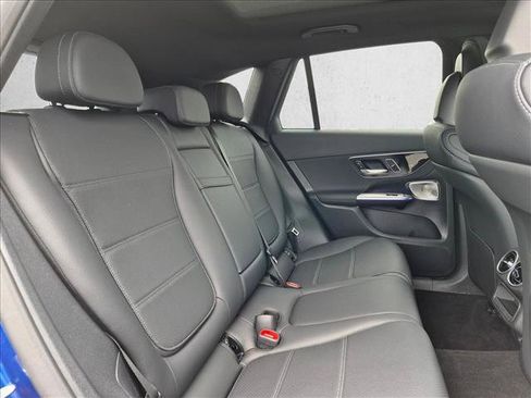 Certified 2026 Mercedes-Benz GLC 300 4MATIC image 21