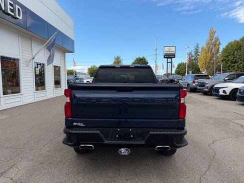 Used 2022 Chevrolet Silverado 1500 LT Trail Boss w/ Bed Protection Package AWD/4WD image 6