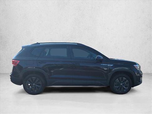 Used 2024 Volkswagen Taos S FWD image 4