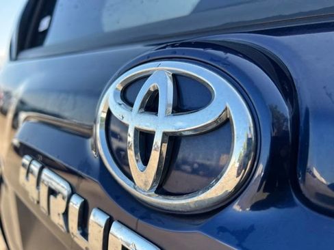 Used 2018 Toyota 4Runner SR5 Premium AWD/4WD image 12