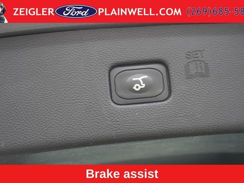 Used 2024 Ford Edge SEL w/ Convenience Package AWD/4WD image 11