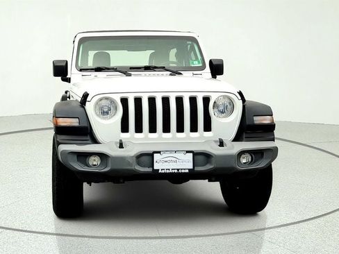 Used 2018 Jeep Wrangler Sport AWD/4WD image 2