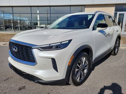 New 2025 INFINITI QX60 Luxe