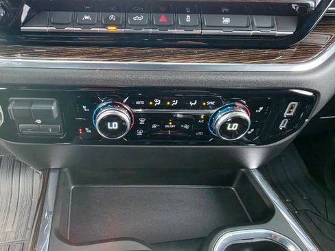 Used 2024 GMC Sierra 1500 Elevation w/ Preferred Package AWD/4WD image 21