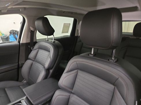 New 2026 Lincoln Nautilus Reserve image 9