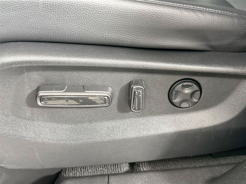 Used 2024 Honda Odyssey EX-L image 28