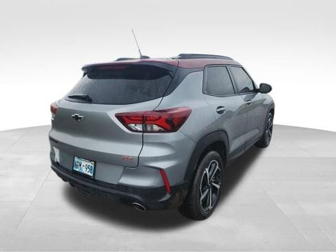 Used 2023 Chevrolet TrailBlazer RS FWD image 3