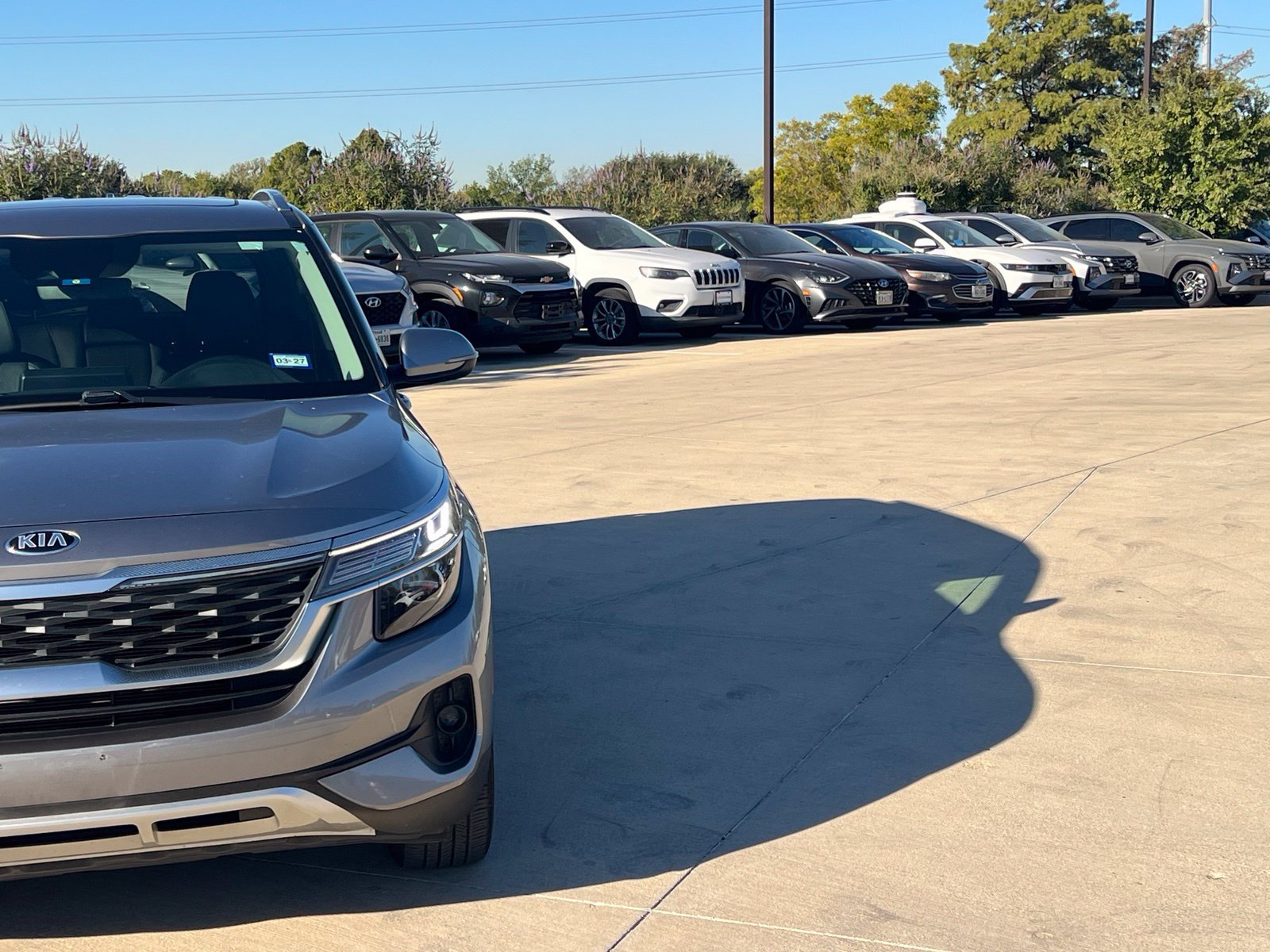 Used 2021 Kia Seltos EX AWD/4WD image 3