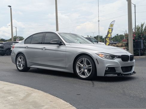 Used 2015 BMW 335i Sedan RWD image 2