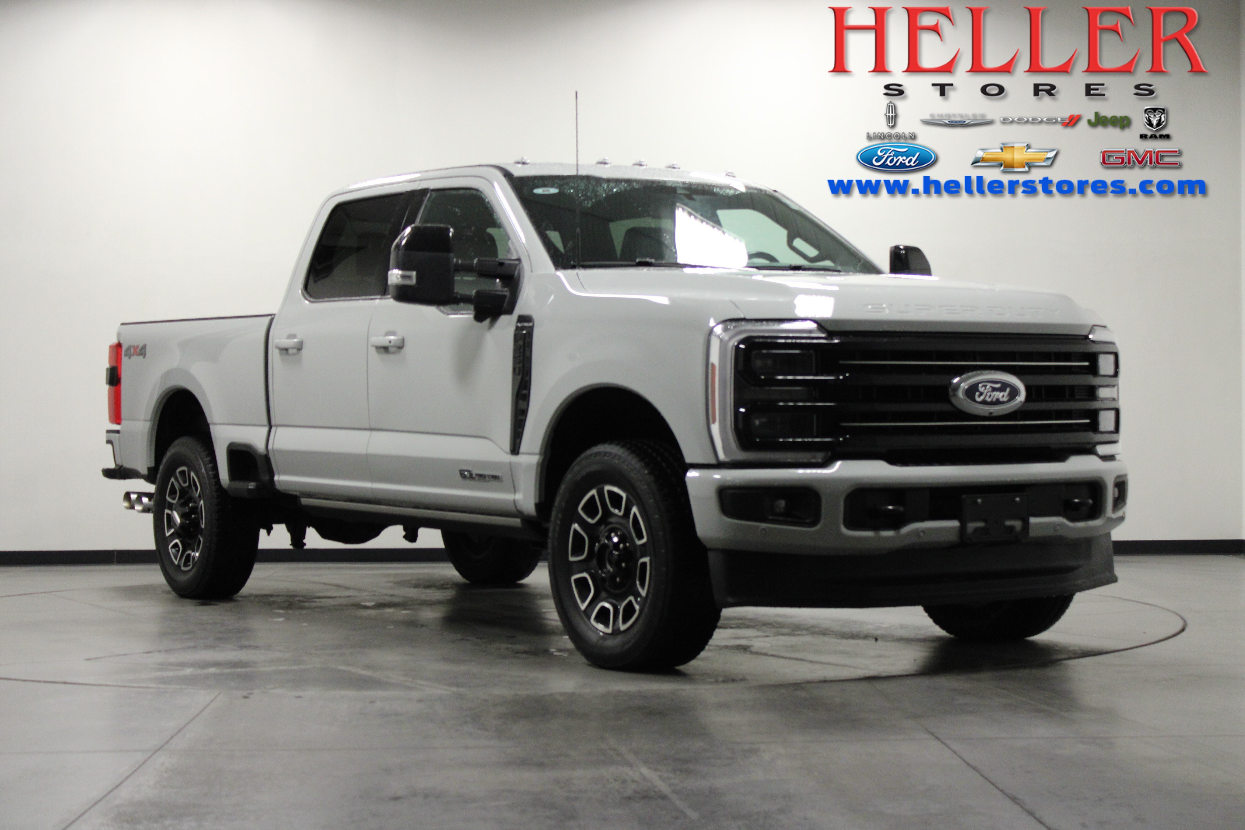 Used 2026 Ford F250 Platinum AWD/4WD image 1