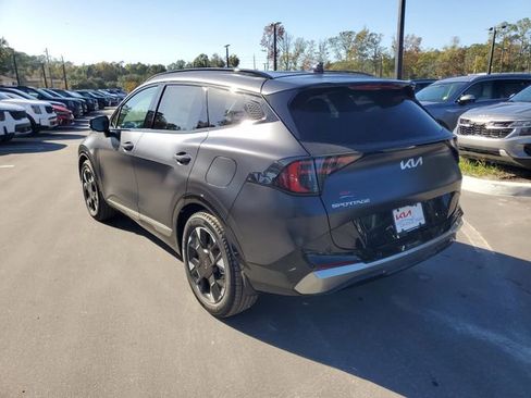 New 2026 Kia Sportage SX image 3