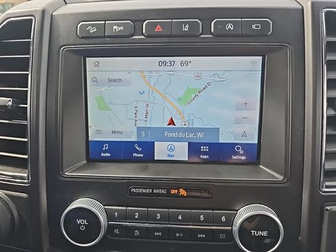 Used 2021 Ford Expedition Limited AWD/4WD image 31