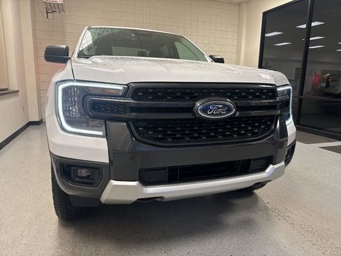 New 2025 Ford Ranger XLT w/ FX4 Off-Road Package image 9