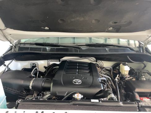 Used 2021 Toyota Tundra SR5 w/ TRD Sport Package AWD/4WD image 22