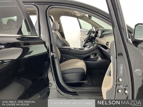 Used 2023 Hyundai Santa Fe SE image 14