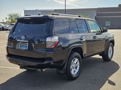 Used 2021 Toyota 4Runner SR5 RWD image 5
