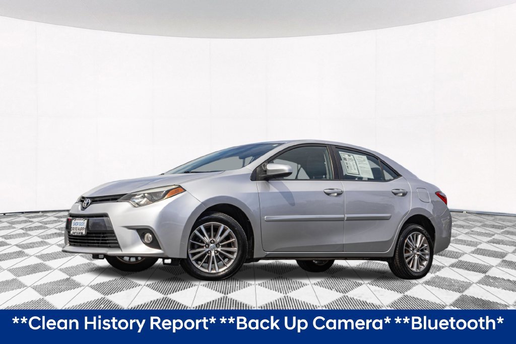 Used 2015 Toyota Corolla LE FWD image 2