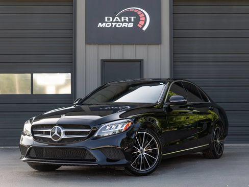 Used 2021 Mercedes-Benz C 300 Sedan image 3