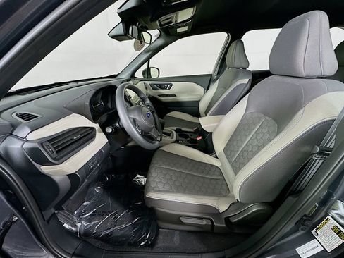 Certified 2025 Subaru Forester image 26